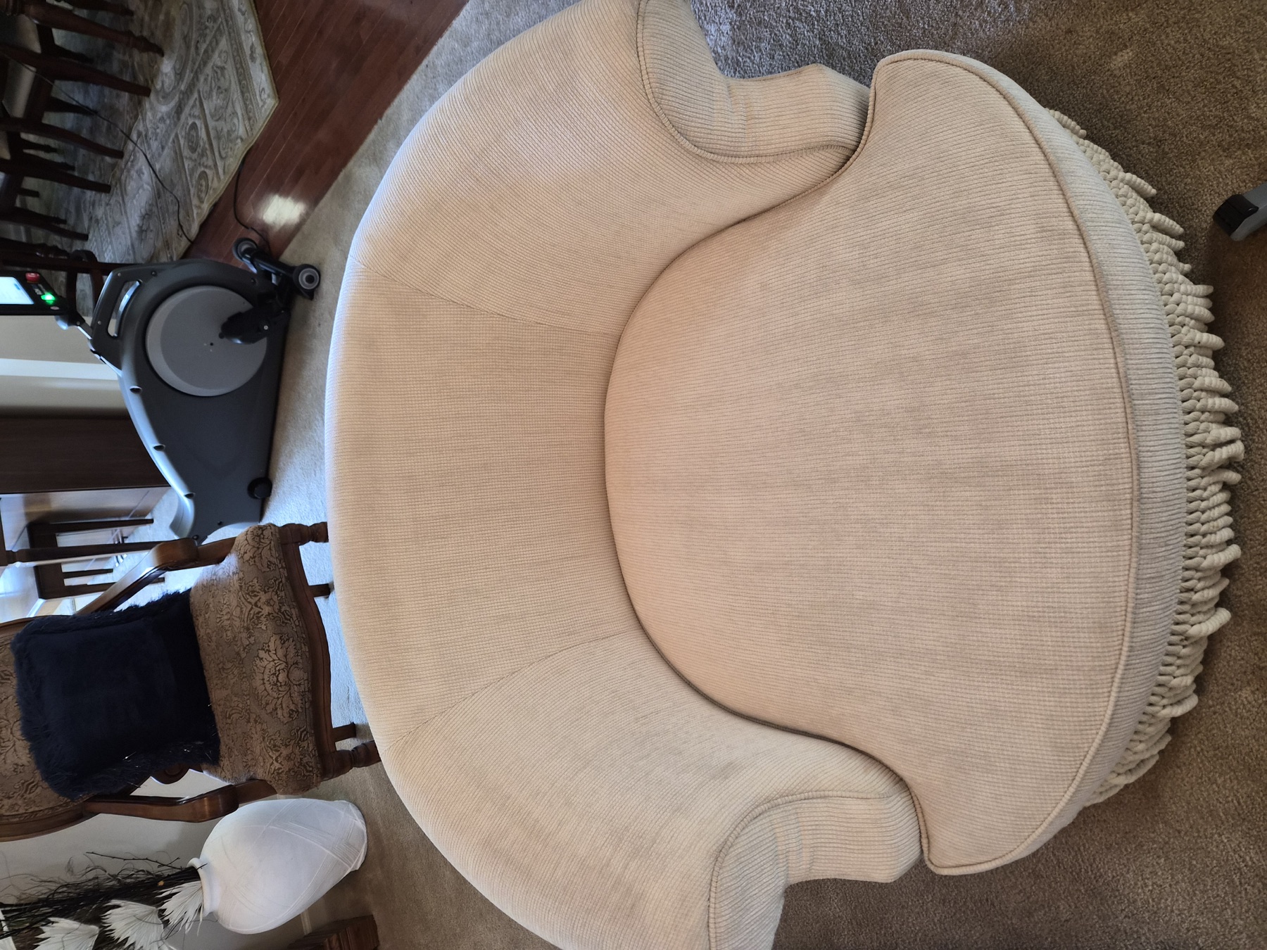 Tan chair upholstery cleaning after cleaning